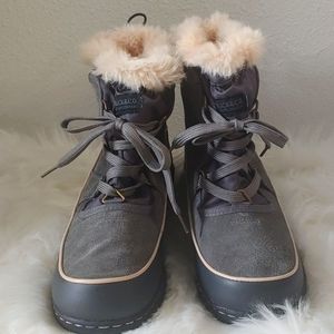 Roebuck & Co Thermolite Flurry Boots